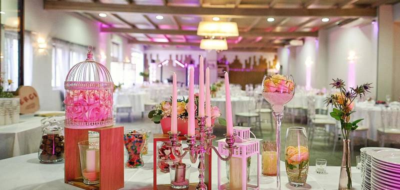 Salle de réception en Vaucluse pour un mariage clé en main 